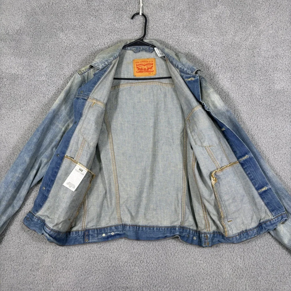 Levis Mens Light Wash Denim‎ Trucker Jacket Large Blue Cotton Button Front 70507